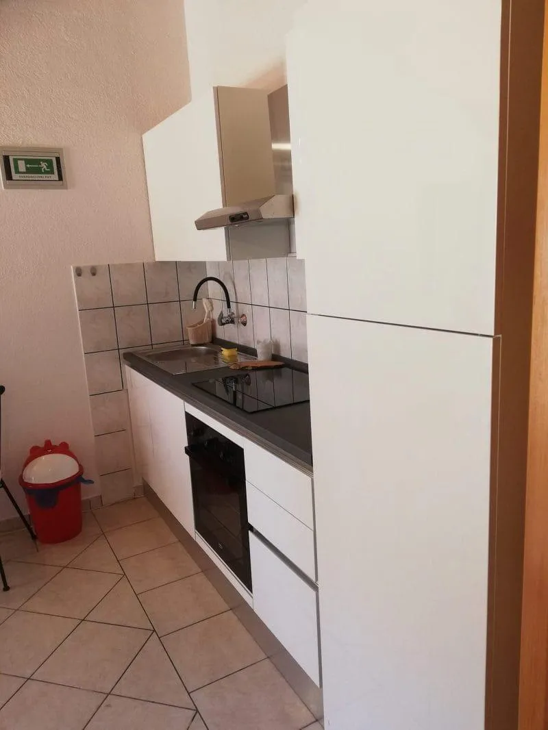 Apartment Comfort — Kitchenette